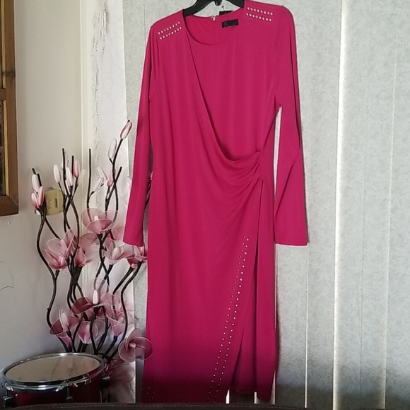 PINK DRESS - Picture 2 of 9